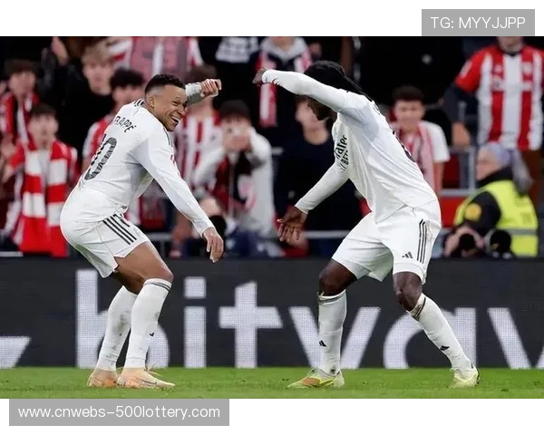 皇马6球狂胜背后:防线伤病潮中进攻端集体爆发 皇马6球狂胜背后:防线伤病潮中进攻端集体爆发